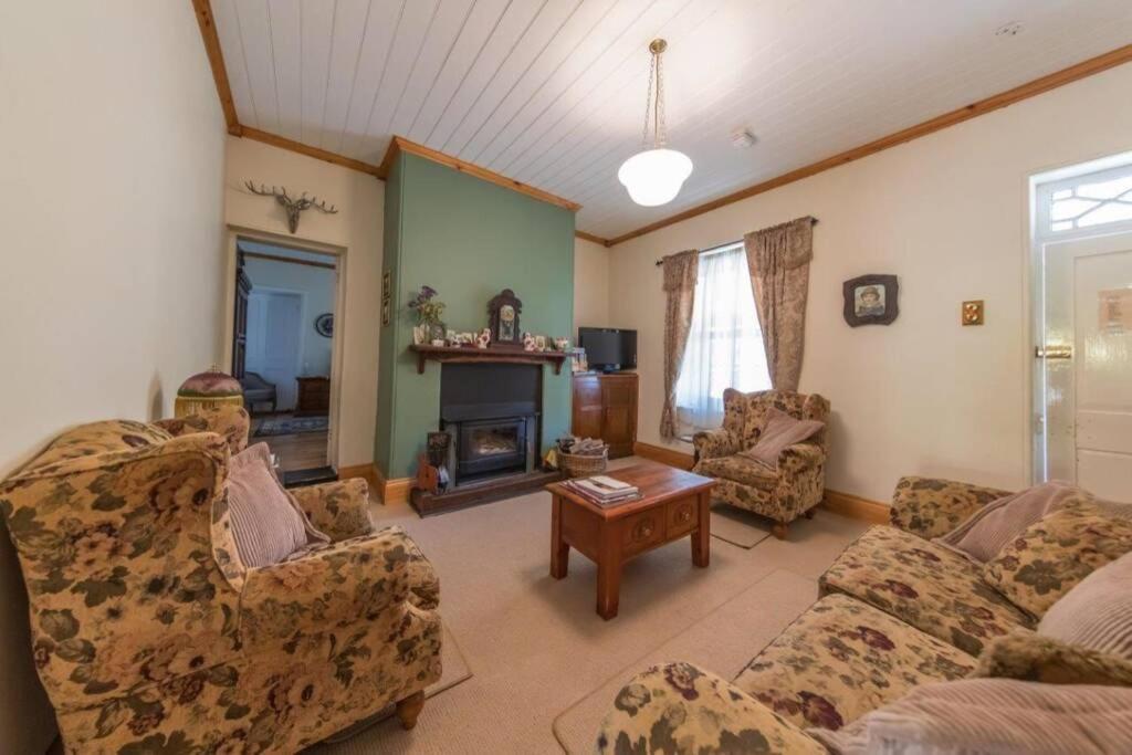 Barossa Valley'S Captain Rodda'S Cottage Angaston ภายนอก รูปภาพ